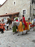 cavale-du-malzieu-fete-medievale-petit